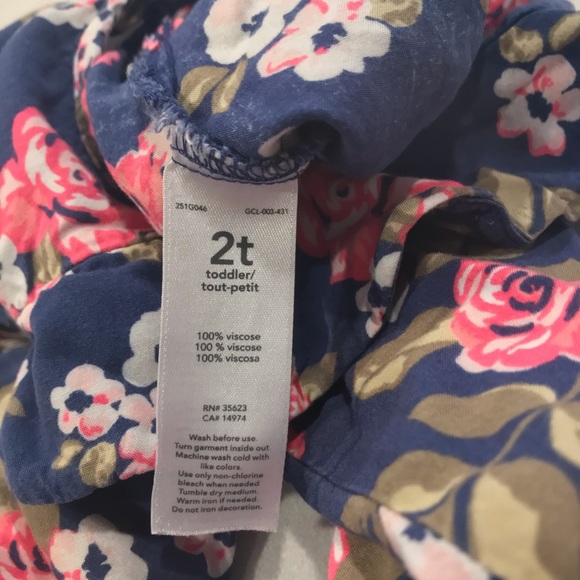 8/$25 Carter’s Navy Flower Ruffle Romper 2T - Picture 16 of 16